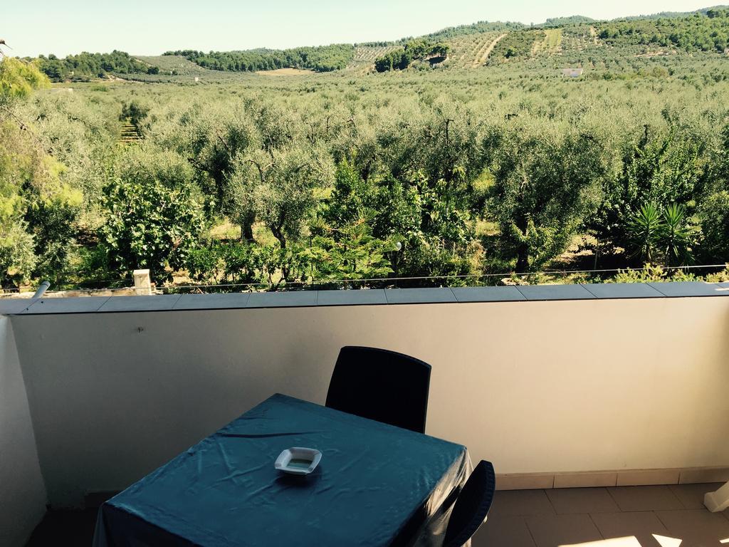 Agriturismo Azzarone Вьесте Экстерьер фото