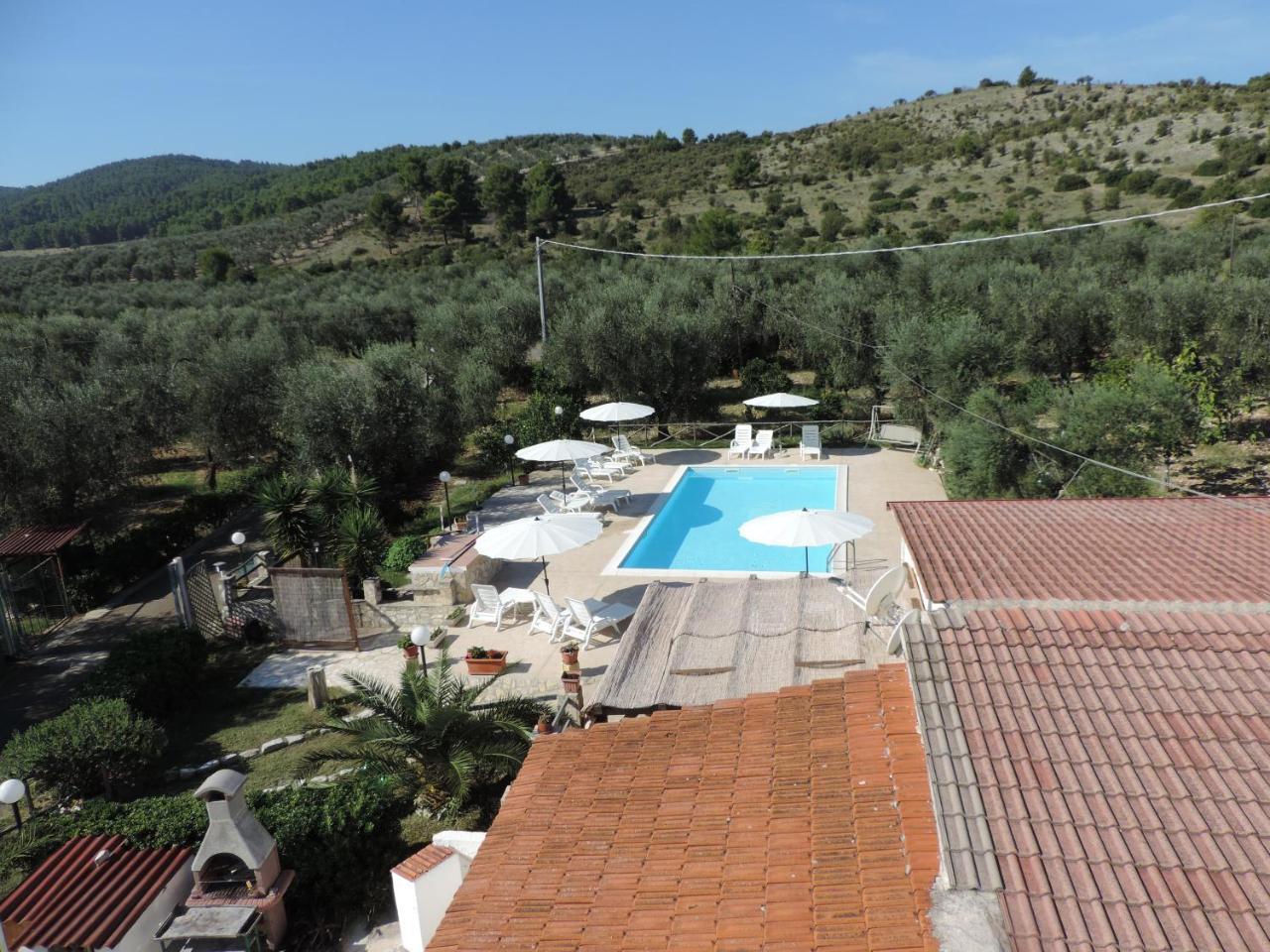 Agriturismo Azzarone Вьесте Экстерьер фото
